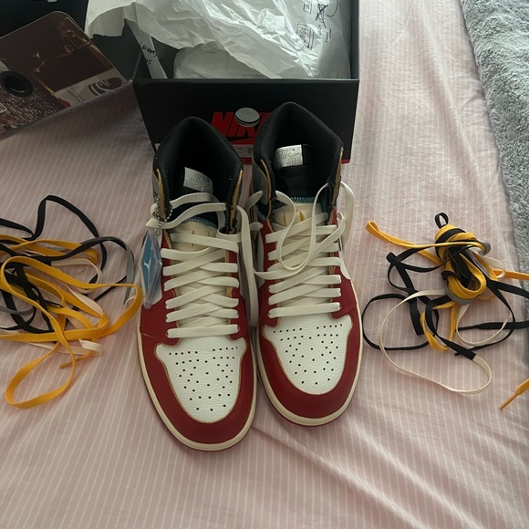 Union LA x Air Jordan 1 Retro High OG SP ‘Chicago Shadow’ - Picture 3 of 5